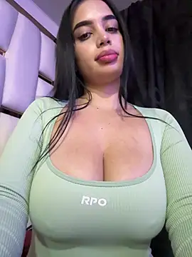 Snapshot of perla_kem_ chatting on 02-05-26, 02:51 perla kem online show from 02-05-26, 02:51