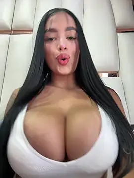 perla kem  online show from 06-12-26, 12:58