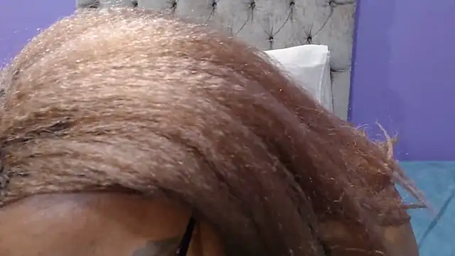 Snapshot of PeachAss4UU chatting on 04-26-26, 05:38 PeachAss4UU online show from 04-26-26, 05:38