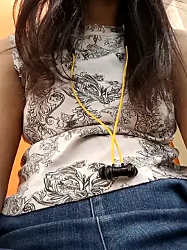 CuteSarikaLIVE online show from 02-25-26, 03:51