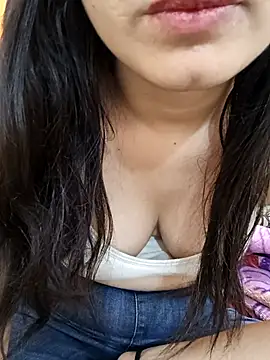 CuteSarikaLIVE online show from 11-22-25, 04:11