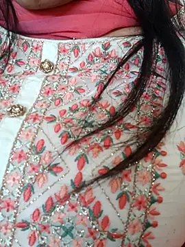 CuteSarikaLIVE online show from 02-15-26, 04:24