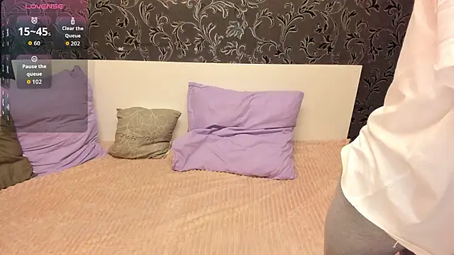 Snapshot of MelaniGrand chatting on 02-07-26, 09:17 MelaniGrand online show from 02-07-26, 09:17