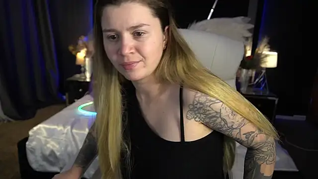 AmellyMilly online show from 01-17-26, 01:37