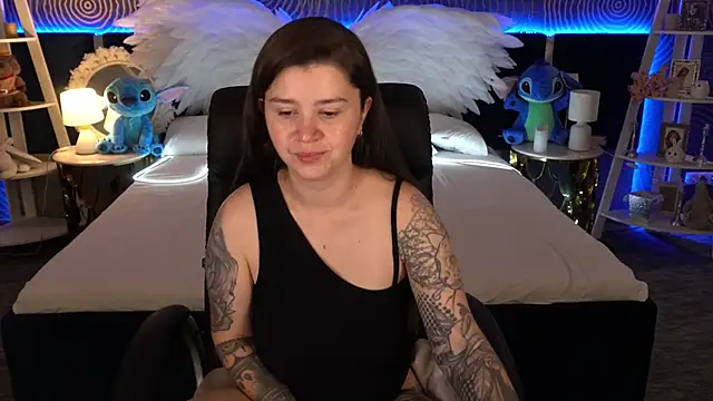 AmellyMilly online show from 11-12-25, 01:48