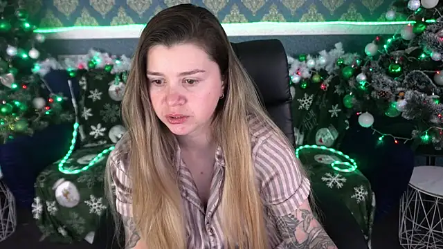 AmellyMilly online show from 12-22-25, 01:44