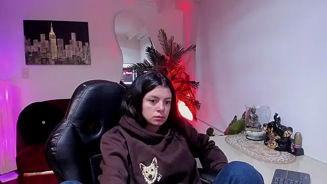 Meghan320 online show from 03-26-26, 11:30