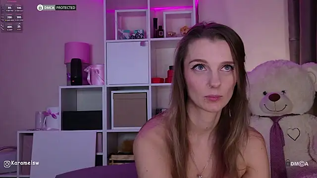 Snapshot of Karamelsw_ chatting on 03-03-26, 07:43 Karamelsw online show from 03-03-26, 07:43