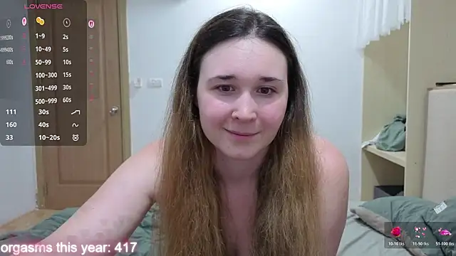 Snapshot of MaryHillx chatting on 06-02-26, 11:43 MaryHillx online show from 06-02-26, 11:43