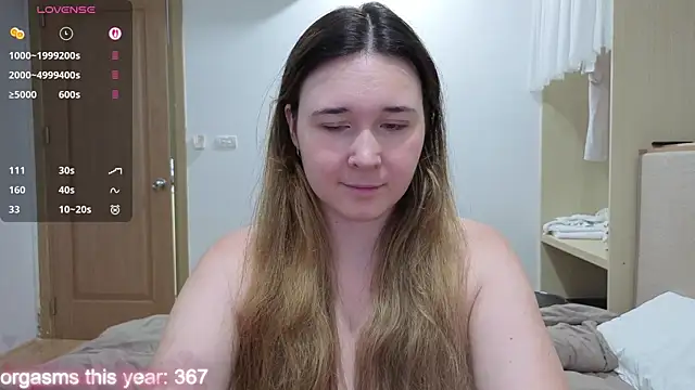 Snapshot of MaryHillx chatting on 05-19-26, 11:23 MaryHillx online show from 05-19-26, 11:23