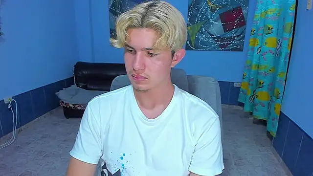 patrik 027 online show from 10-28-25, 07:40