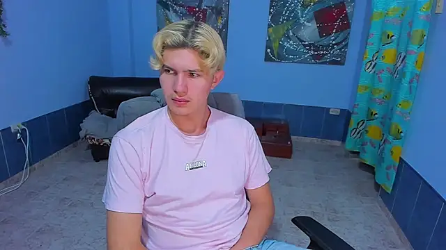 patrik 027 online show from 11-16-25, 07:51