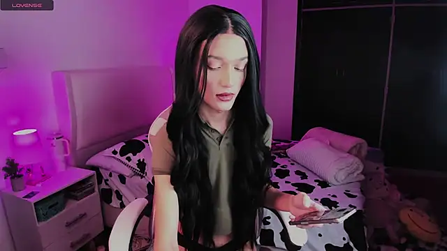 Ainhoads online show from 11-04-25, 07:56