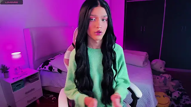 Ainhoads online show from 11-25-25, 08:47