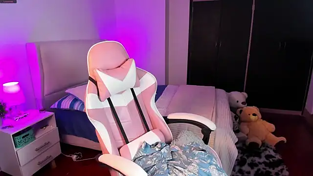 Ainhoads online show from 04-03-26, 09:16