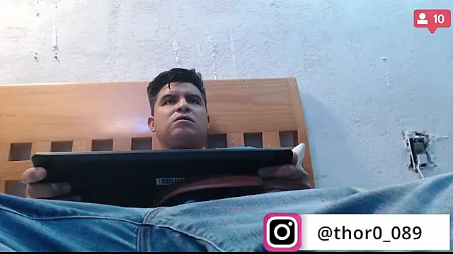 Snapshot of thor000089 chatting on 01-19-25, 10:17 thor000089 online show from 01-19-25, 10:17
