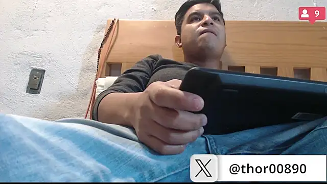Snapshot of thor000089 chatting on 01-25-25, 03:30 thor000089 online show from 01-25-25, 03:30