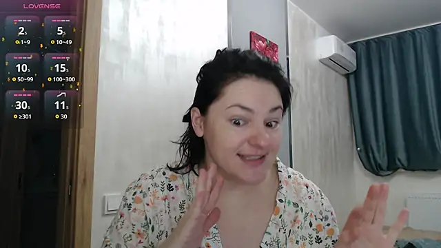 Stacy Davice online show from 11-07-25, 05:28