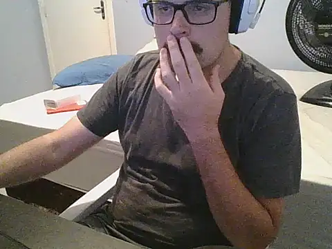 SuyNey online show from 02-20-26, 05:37