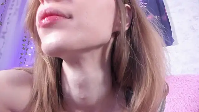 Snapshot of LuckySexyDoll chatting on 05-24-26, 06:13 LuckySexyDoll online show from 05-24-26, 06:13