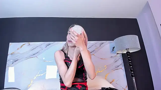 Victoria Badgal  online show from 02-25-25, 04:57