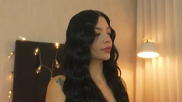 sarah hiill online show from 04-07-26, 12:07