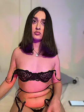 Snapshot of MiahWindsor chatting on 01-14-26, 04:16 MiahWindsor online show from 01-14-26, 04:16