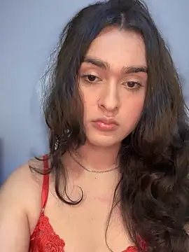 Snapshot of MiahWindsor chatting on 03-19-25, 03:41 MiahWindsor online show from 03-19-25, 03:41