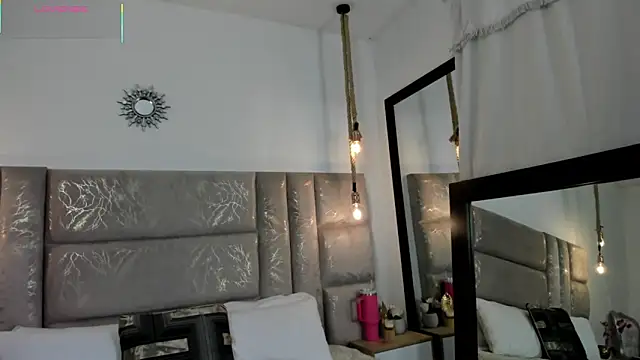 Snapshot of CeliWoods chatting on 04-22-26, 11:39 CeliWoods online show from 04-22-26, 11:39