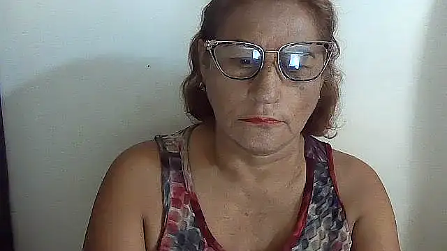 charrysexy1 online show from 12-22-25, 12:27