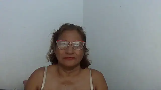 charrysexy1 online show from 01-15-26, 10:29