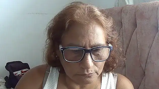 charrysexy1 online show from 02-18-26, 03:52