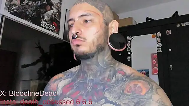 Snapshot of DEATHINK666XX chatting on 03-12-25, 05:49 DEATHINK666XX online show from 03-12-25, 05:49