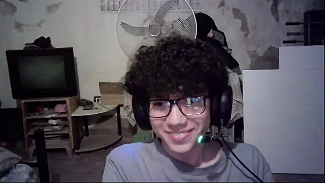 Emv2 online show from 04-24-26, 03:52