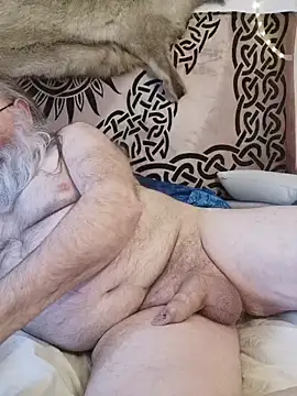 SexySantaC online show from 11-27-25, 08:37