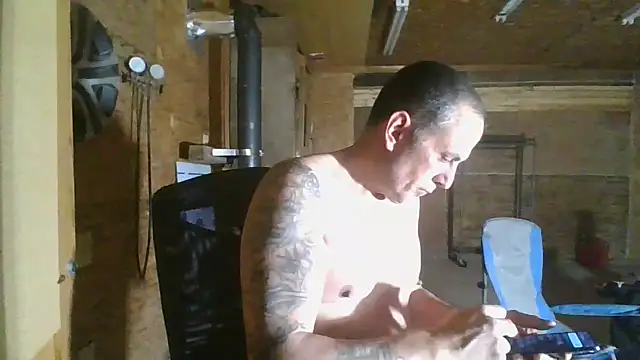 hardcok4u2abuse40 online show from 01-31-25, 07:50