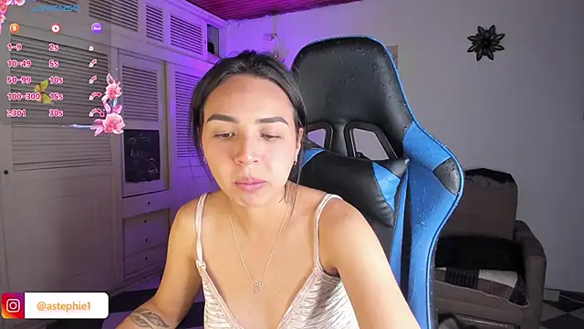 Miss Nicole online show from 01-09-25, 01:18