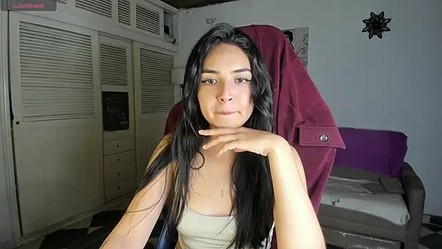 Miss Nicole online show from 01-14-25, 01:58