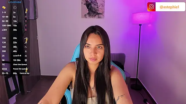 Miss Nicole online show from 03-15-26, 01:12