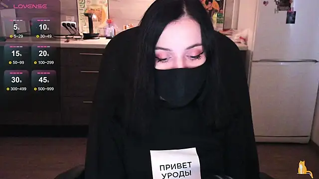 Snapshot of spticc chatting on 10-24-25, 07:40 spticc online show from 10-24-25, 07:40