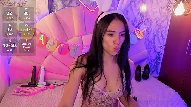  emma miller  online show from 04-04-26, 12:01