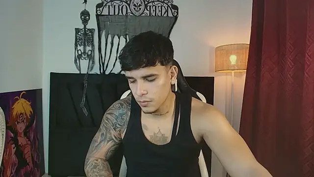 Evan stoner online show from 10-30-25, 05:28