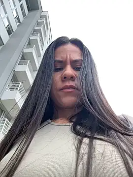 Reggie-Liam online show from 11-03-25, 06:33