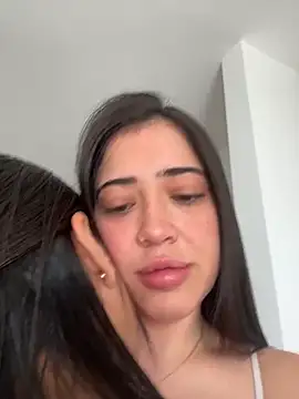 Reggie-Liam online show from 12-04-25, 04:17