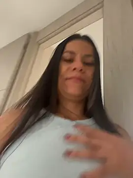 Reggie-Liam online show from 02-13-26, 06:08