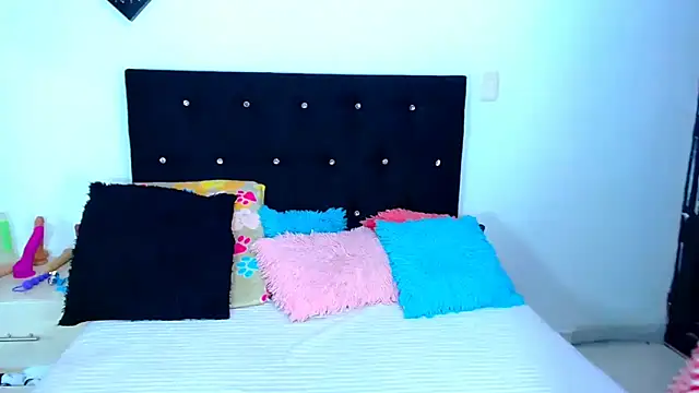 Jenng18 online show from 11-09-25, 05:00