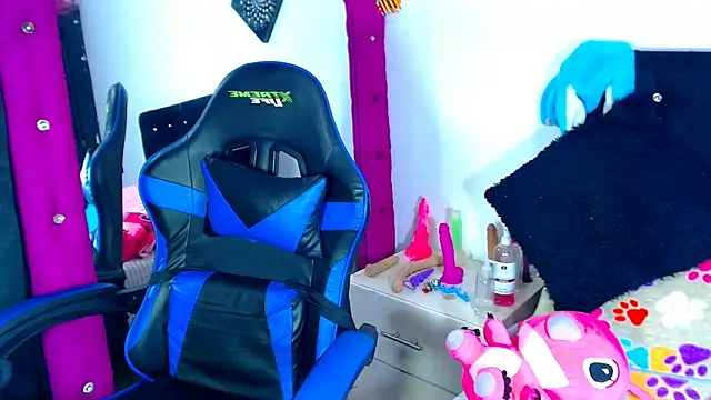 Jenng18 online show from 04-16-26, 05:19