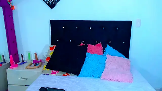 Jenng18 online show from 11-16-25, 06:07