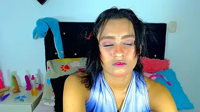Snapshot of Jenng18 chatting on 06-06-26, 02:17 Jenng18 online show from 06-06-26, 02:17