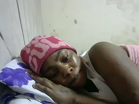 Snapshot of naughty_miami chatting on 10-05-25, 07:59 naughty miami online show from 10-05-25, 07:59